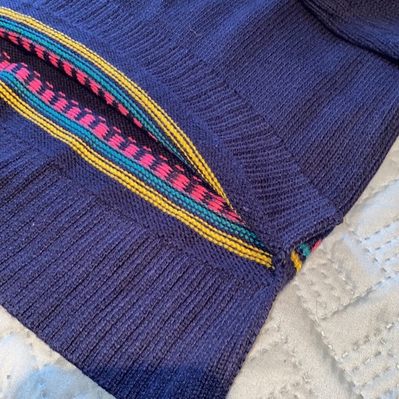 Old Navy fair isle pattern knit Crew Neck Pullover sweater ladies Navy medium - Picture 7 of 8